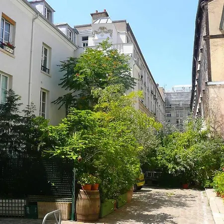 Bastille, Rue De La Roquette - Id 1066 Apartment Paris