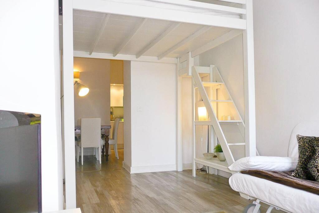 Apartment Bastille, Rue De La Roquette - Id 1066